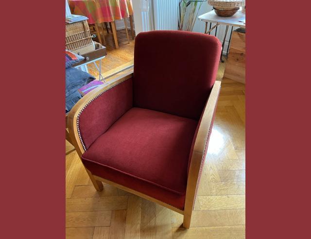 Fauteuil club restauré en cuir